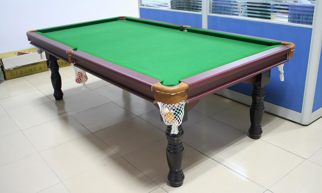 pub-size-pool-table-8ft-traditional-snooker-billiard-table-green